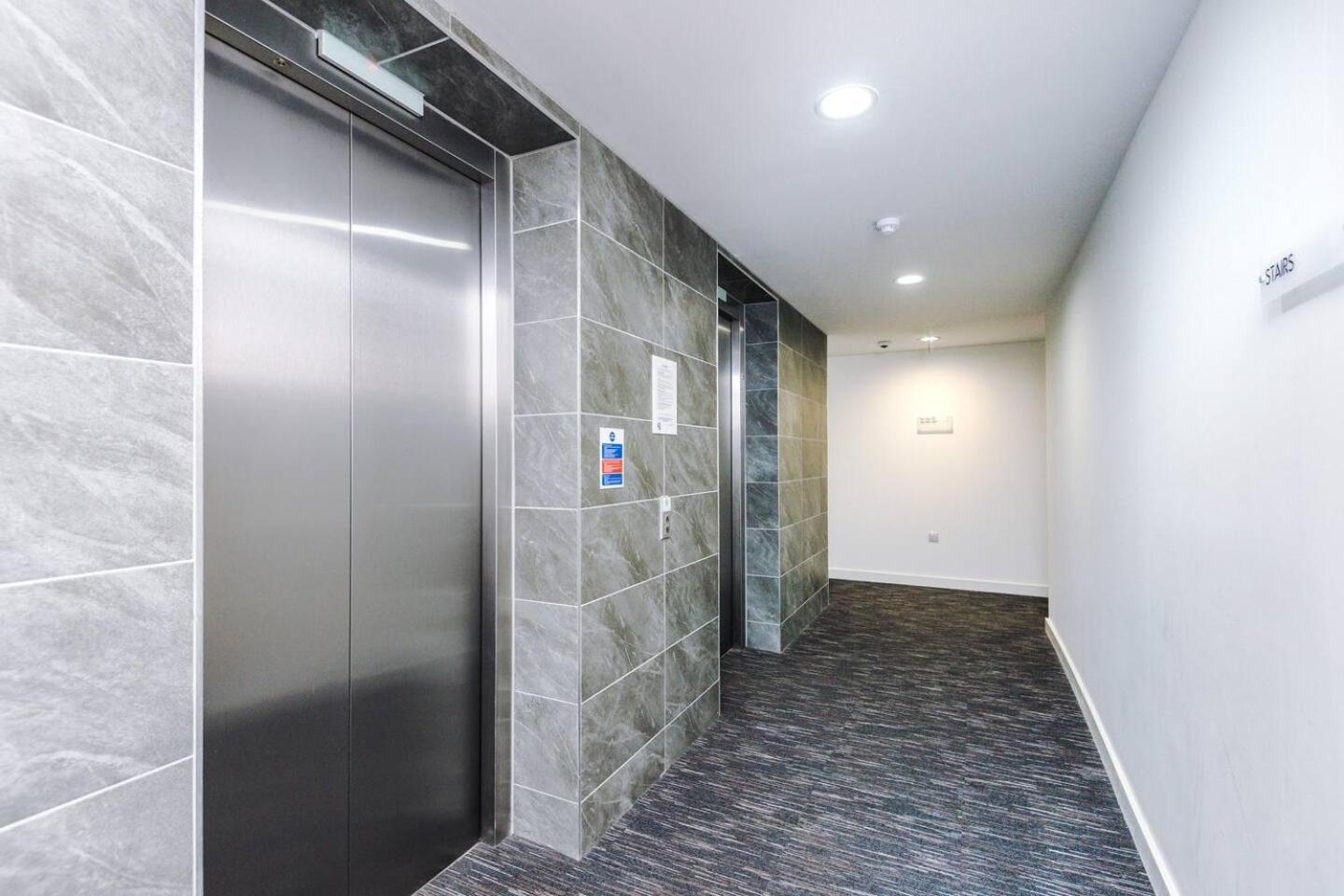 High Reviewed 1-Bed With Parking Central Location Liverpool Esterno foto