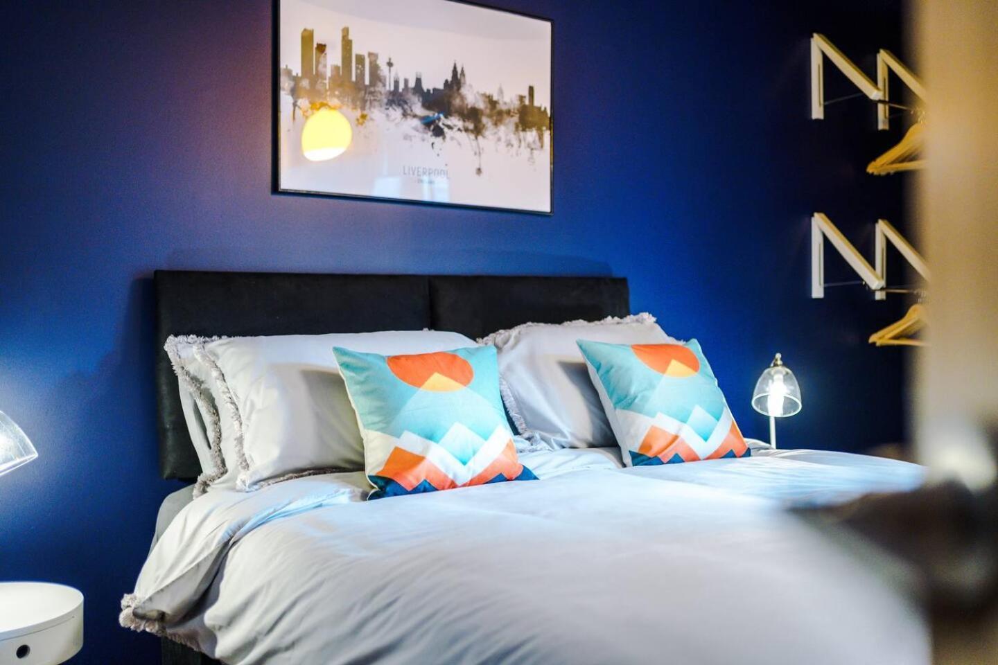 High Reviewed 1-Bed With Parking Central Location Liverpool Esterno foto