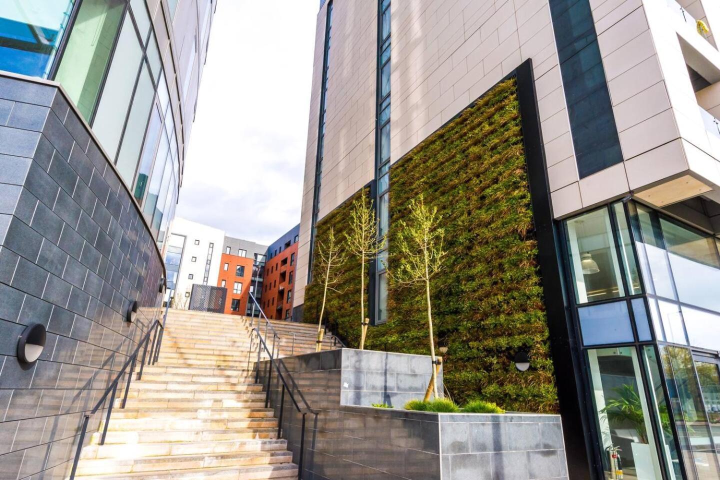 High Reviewed 1-Bed With Parking Central Location Liverpool Esterno foto