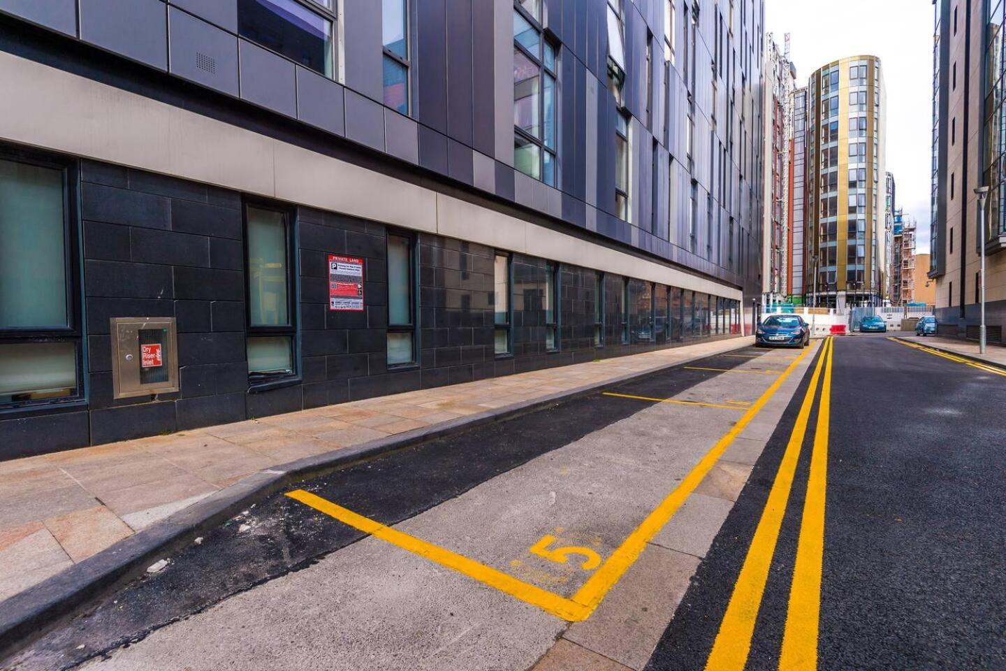 High Reviewed 1-Bed With Parking Central Location Liverpool Esterno foto
